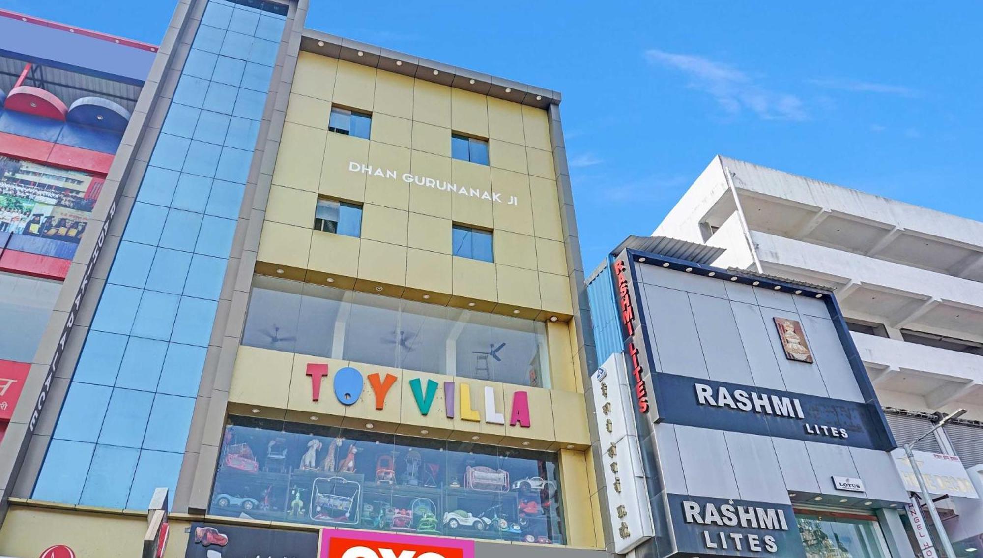 Hotel O Pimprii Stays Екстериор снимка