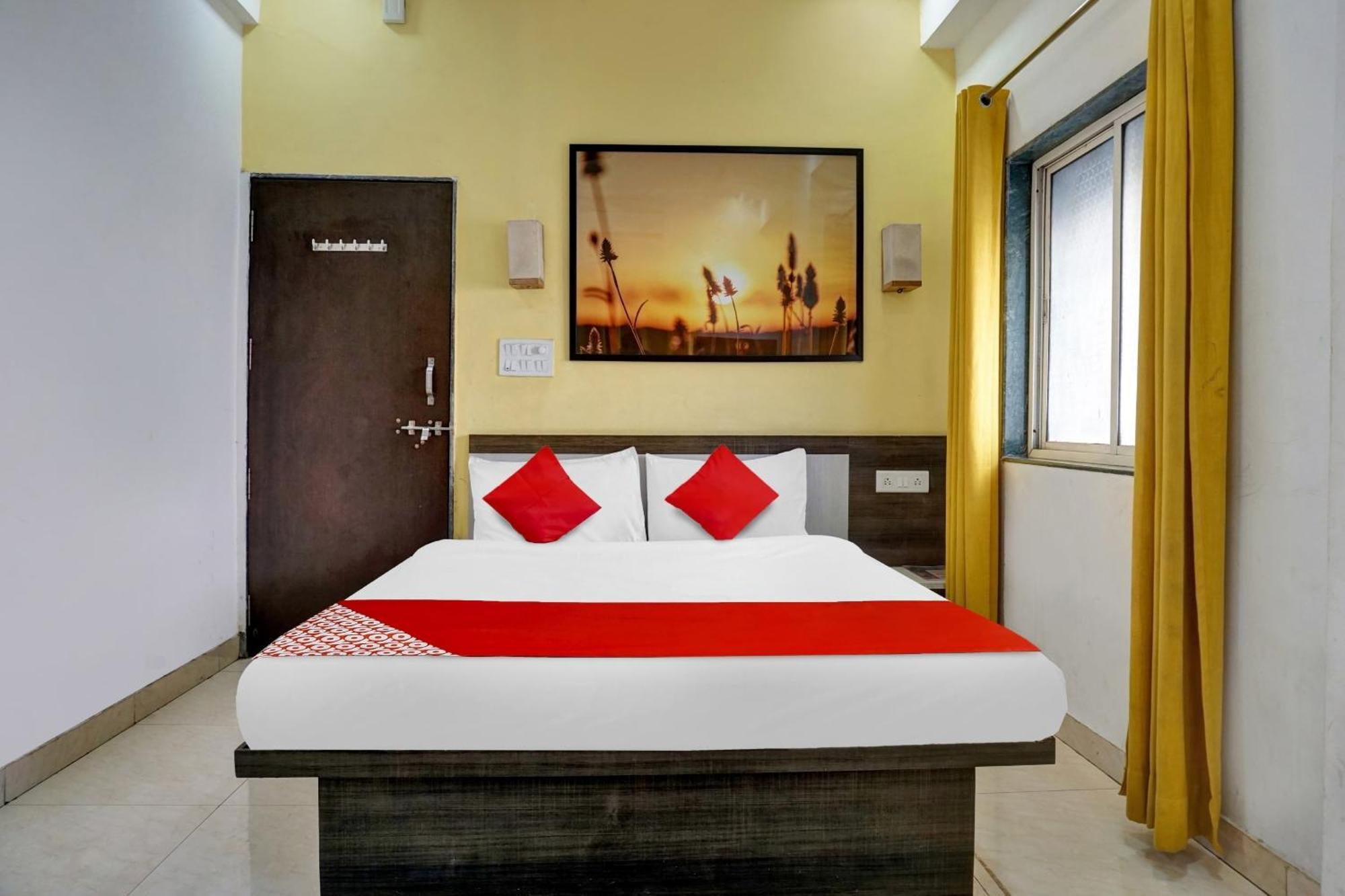 Hotel O Pimprii Stays Екстериор снимка