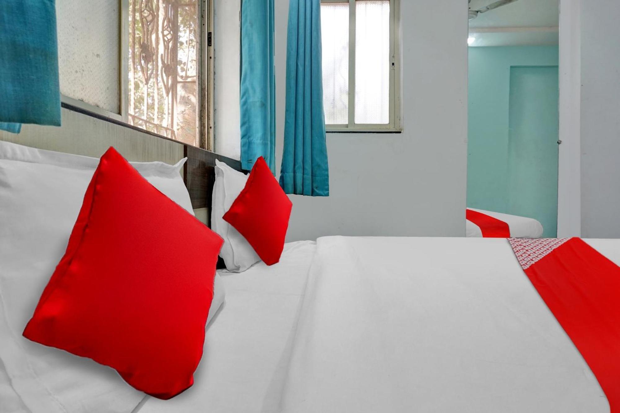 Hotel O Pimprii Stays Екстериор снимка