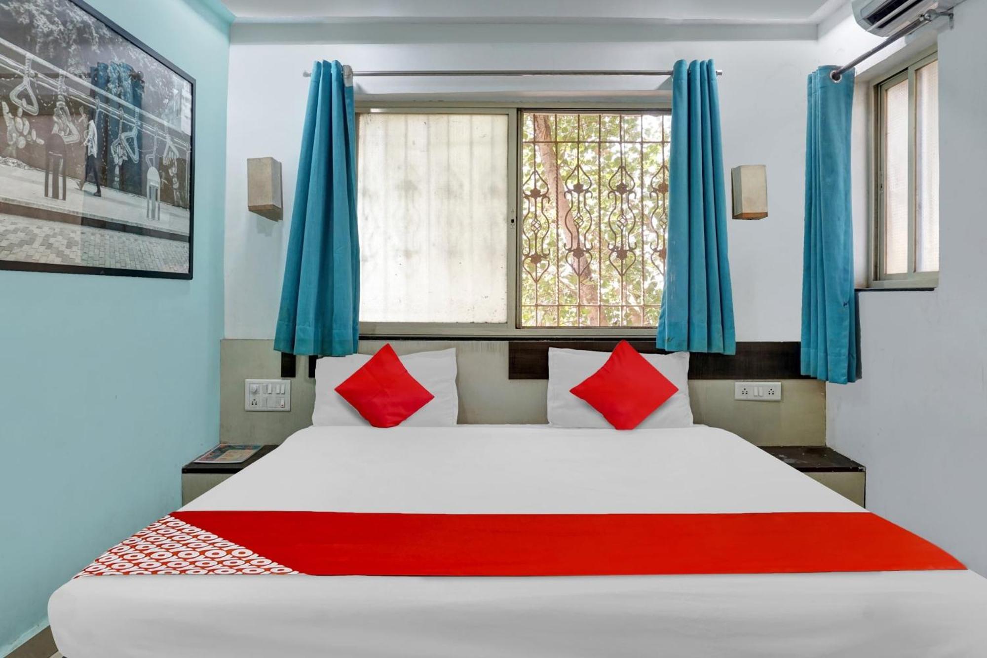 Hotel O Pimprii Stays Екстериор снимка