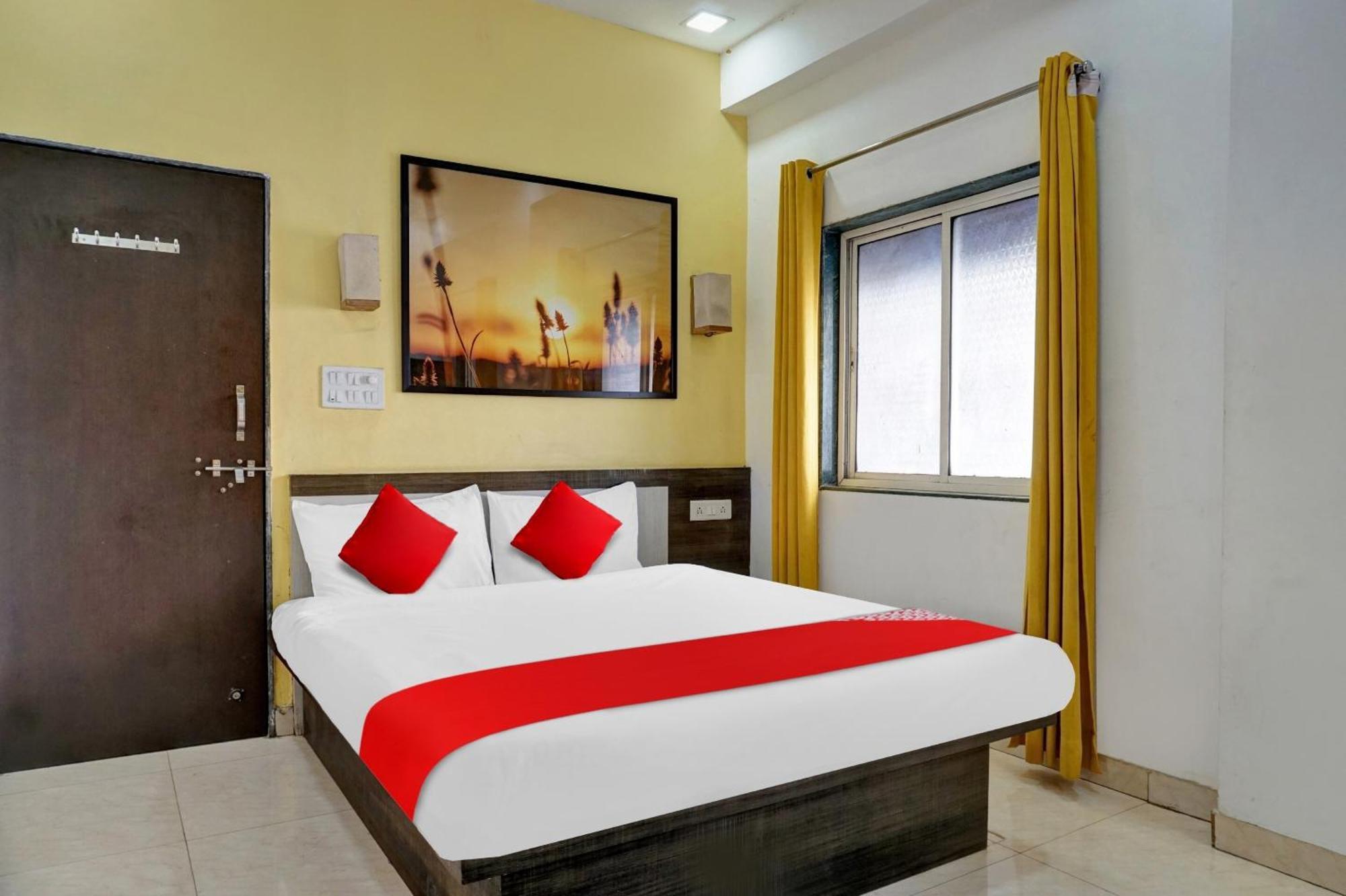 Hotel O Pimprii Stays Екстериор снимка